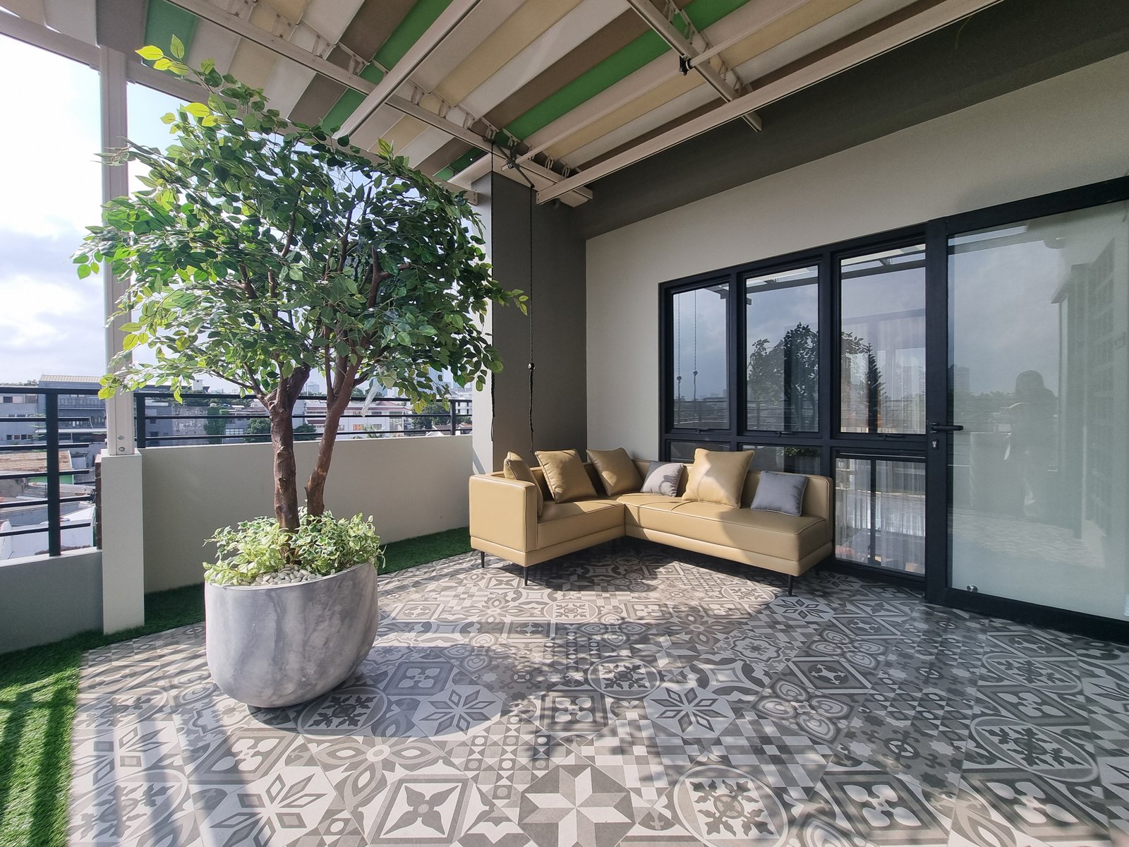 Nivara Townhouse