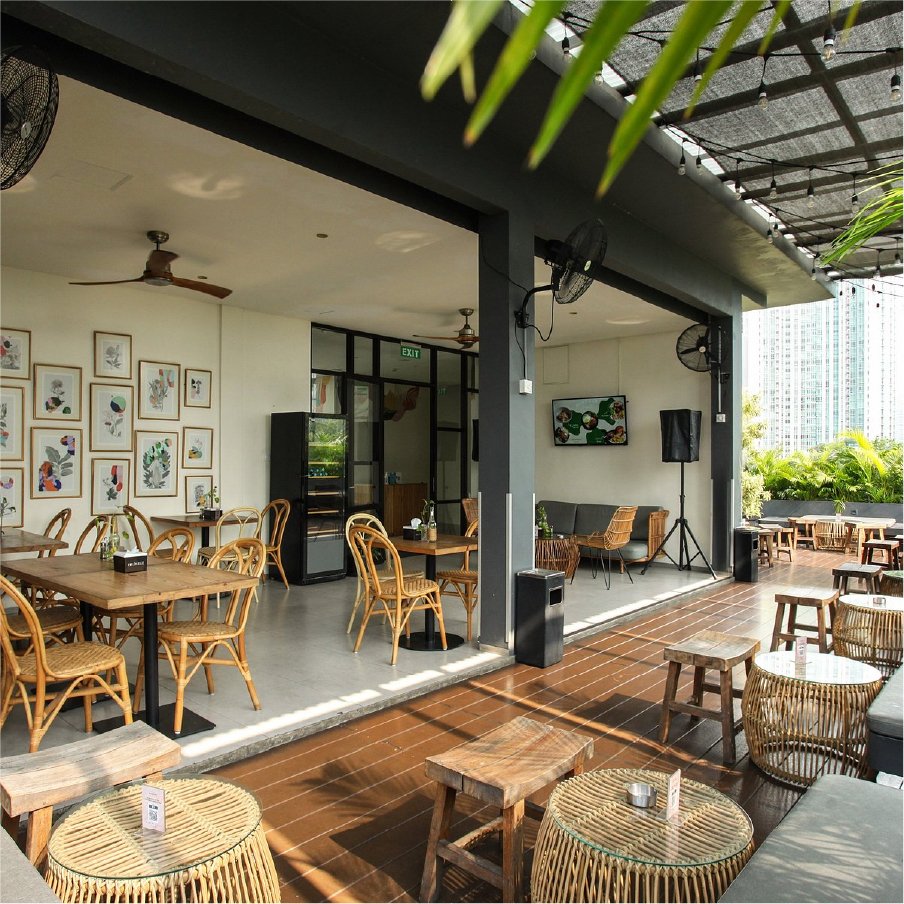 La Boheme Hotel