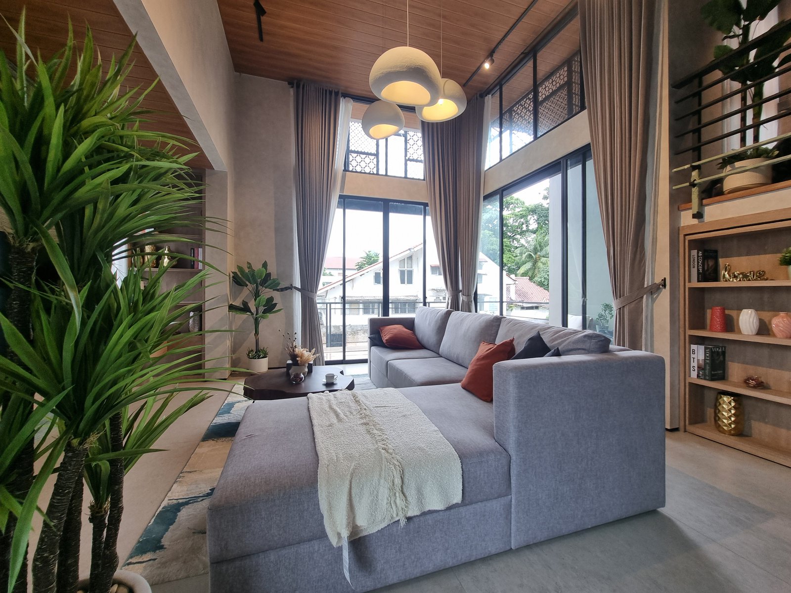 Nivara Townhouse